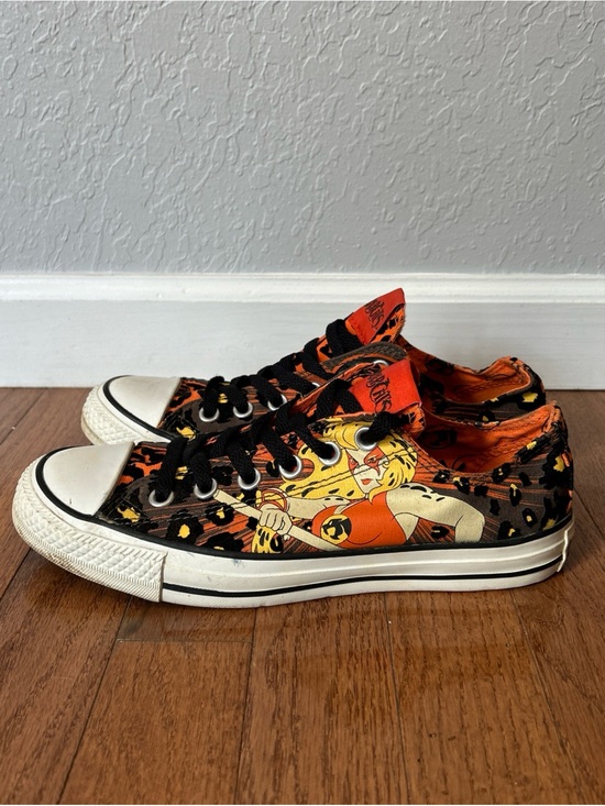 Converse Shoes - Converse Thundercats Cheetara Sneakers Shoes Women’s Size 7.5 Black Orange